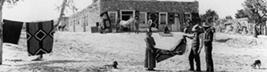 JLHubbell buying a Navajo rug.